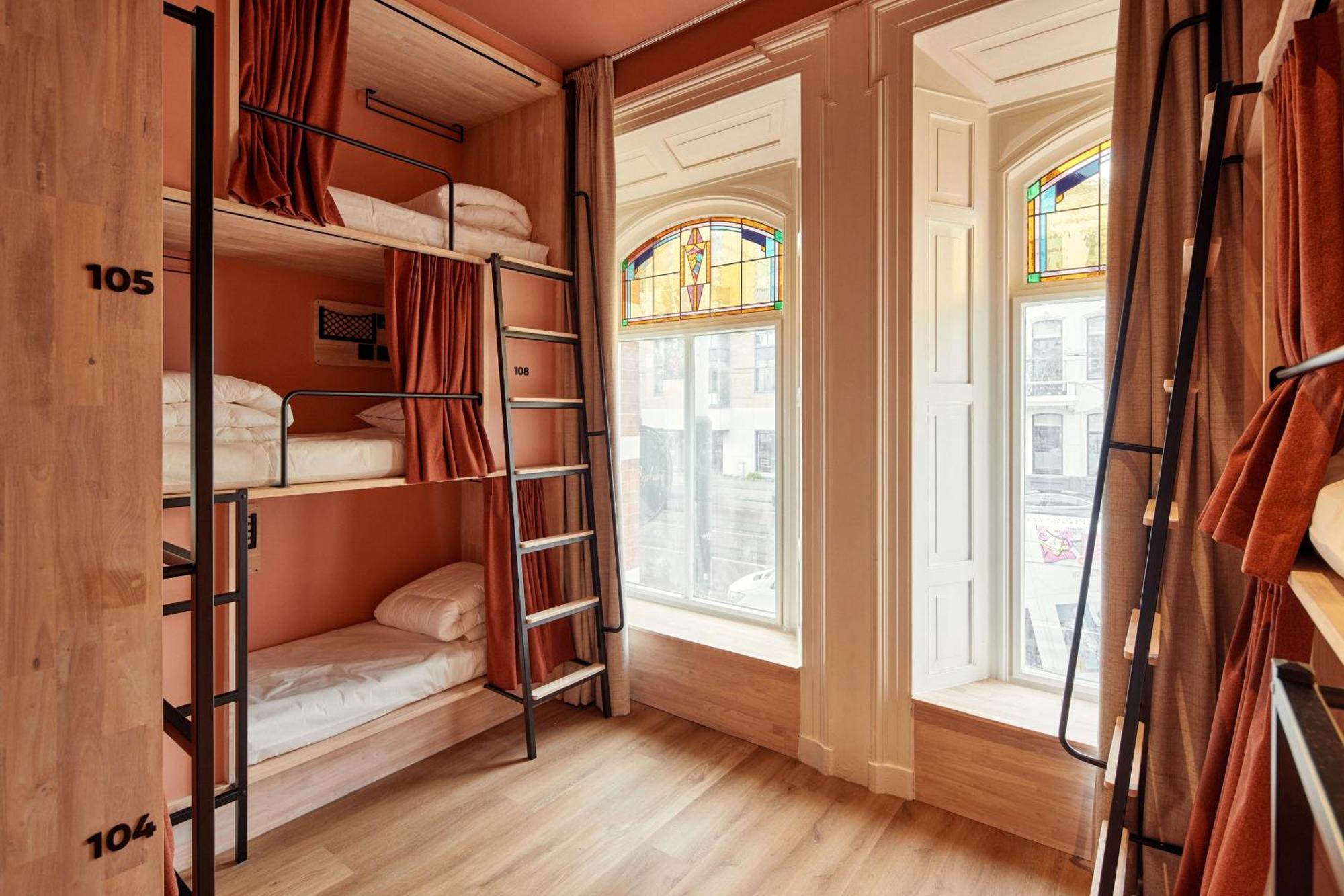 The Elephant Hostel Amszterdam Kültér fotó